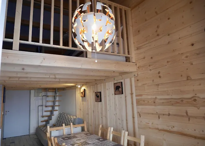 Rare, Triplex 12 Personnes, Acces Direct Aux Pieds Apartament