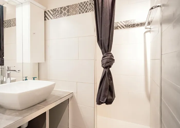 Rare, Triplex 12 Personnes, Acces Direct Aux Pieds Les Deux Alpes